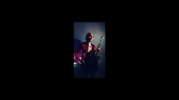 Promo Pic/2025/Red
