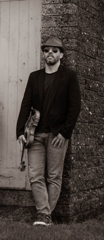 (photo by Oisin Holzinger)
