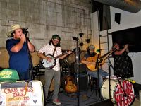 Chucky Waggs & the company of raggs live at 66