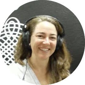 Rachel Currea, Piano and vocal
