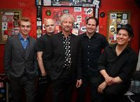 Parthenon Huxley and Friends Perform Beatles, ELO and P. Hux