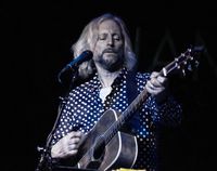 Parthenon Huxley Performs Acoustic ELO Hits