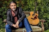 Jess Wayne In Concert