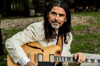 Jess Wayne Live @ Sol Food Market and Cafe