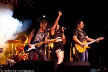 Jessica Lynn Homecoming Concert, NY, August 2017
