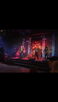 7 Bridges : The Ultimate EAGLES Experience (Eagles Tribute Band)