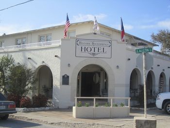 Rocksptings, Texas  Hotel
