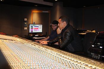 Mixing Indifferent Hearts in LA
