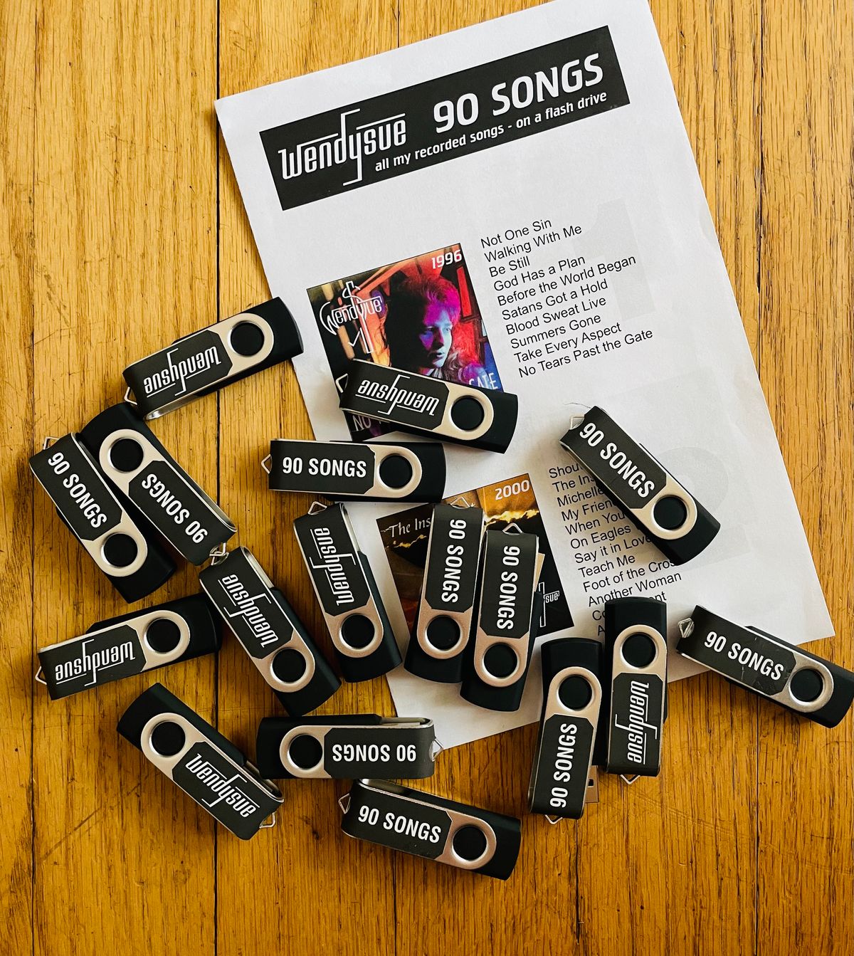 90 Song Flash Drive *Wendysue's 30 year collection