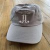 Hat with logo - grey