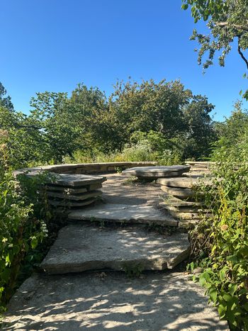 The Council Ring
This is the only council ring in the Chicago park system that fully follows Caldwell's original limestone specifications.
