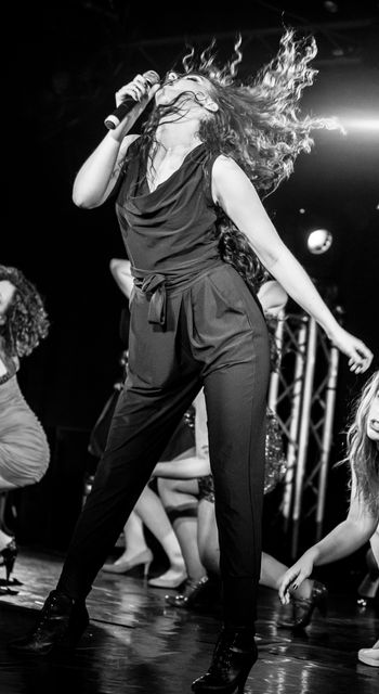 Red Hot Performance - Candice Welsh
