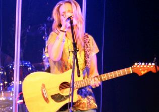HOUSE OF BLUES
