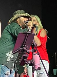 JEFF & COMPANY 