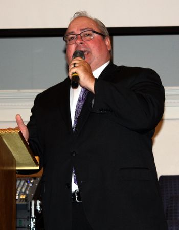 Rob Shelton (Pine Ridge Boys)
