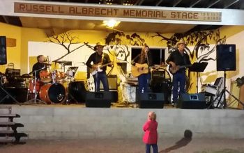 Anita, Glen & Brett Albrecht - Widgee 2014
