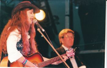 Anita & Lindsay Butler - Gympie Muster 2005
