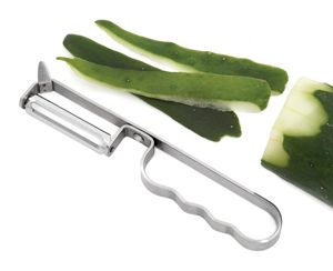 Item Number: 18105 Description: 18/10 Stainless Steel Vegetable Peeler
