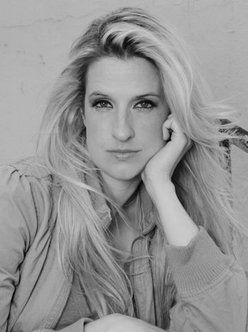 Danielle Taylor :: #9
