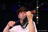 NEW COUNTRY RAIN