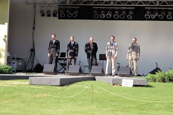 Sweat'in out another warm performance at the 2009 Altona Sunflower Festival.
