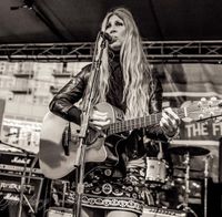 Gia Warner Solo Acoustic