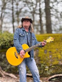 Livio Gravini Acoustic @ Prospect Mountain Campground 