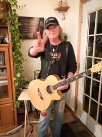 Livio Gravini solo acoustic @ the Maple Leaf Pub 