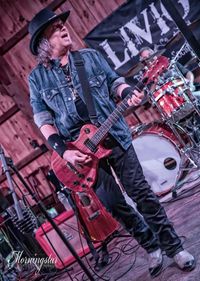 Livio Gravini’s Acoustic Debut @ The Wurst Haus