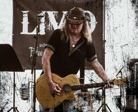 Livio Gravini Acoustic @ West Side Bar and Grill Patio Show 