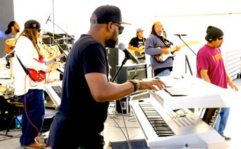Sound check
