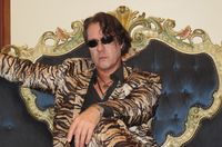 Dr TAOS hosts the Harbourview