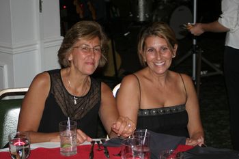 Toni & Susan
