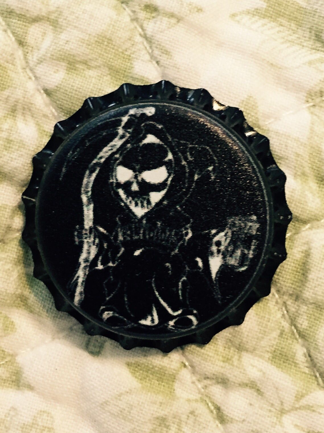 Clam Reaper Bottle Cap Magnet