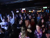 Knuckleheads Pub & Grub