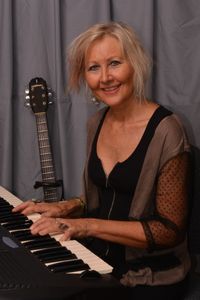 Suzanne Petersen 