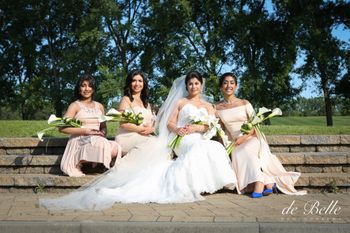 http://www.debellephotography.com/
