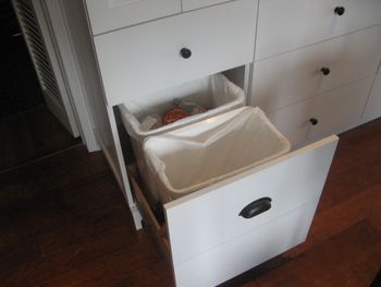 Maple kitchen in white 10
