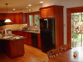 Cherry Kitchen 1
