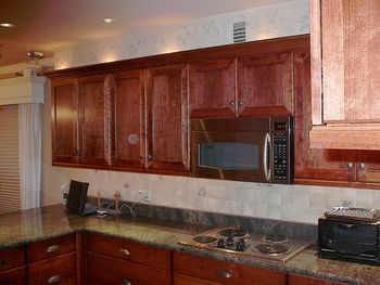 Townhouse Cherry Kitchen 5
