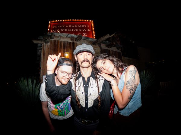 pink fuzz band 
