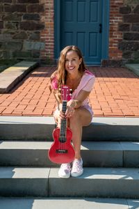 Move & Groove with Miss Jolie!