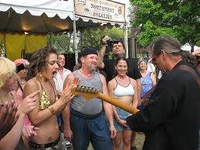 NICK VIGARINO PLAYS THE NORTHWEST FOLKLIFE FESTVAL!