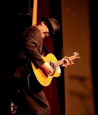 NICK VIGARINO SOLO – FINALLY, A LIVE PERFORMANCE!