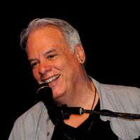 Singer/Songwriter/Piano Man * Arthur Cruz