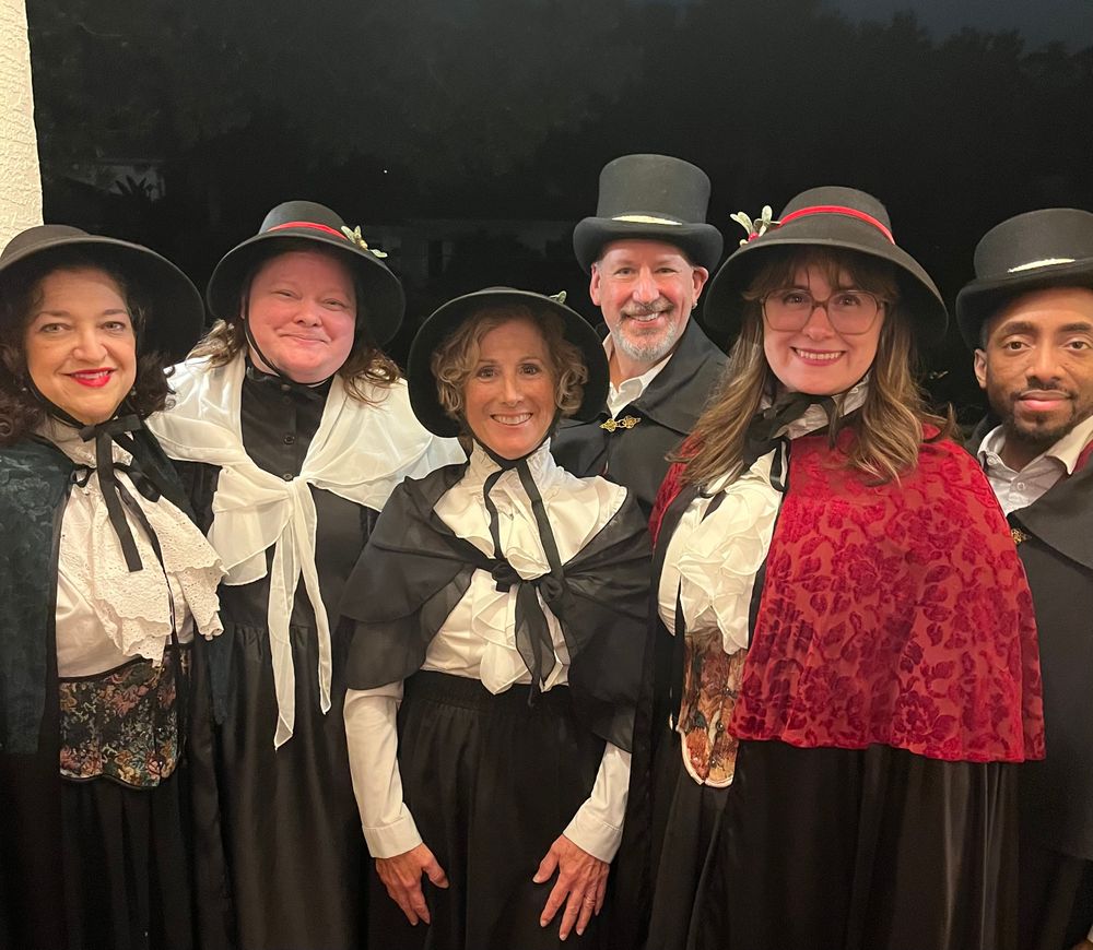 Hire Carolers Tampa Bay