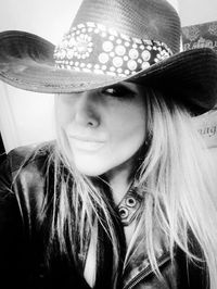countrybarbieband.com
