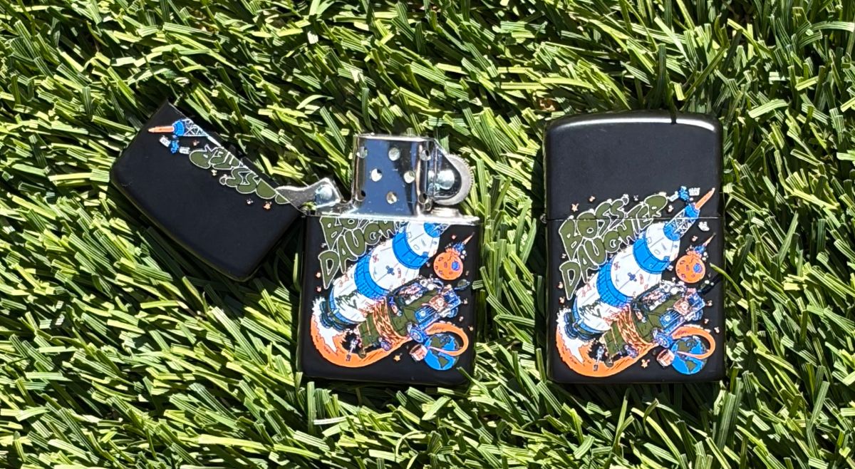 Outour Space Zippo