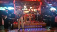 Trent Mayo w/ R3 Band - Gold Dust