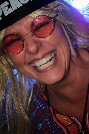 Dominique Hippy Girl
